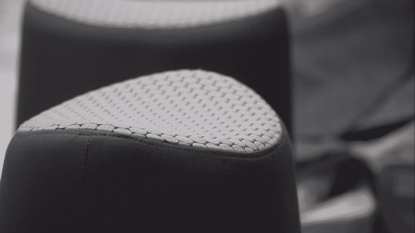 05 EKO Contract chair 2